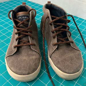 Sperry Top Siders Mid Tuck Sneaker Boot. Boys size 4